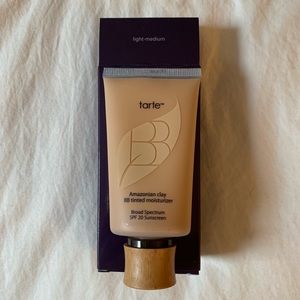 Tarte Amazonian clay: light-medium